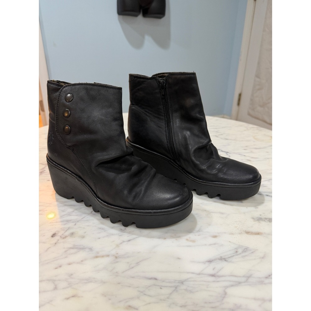 Fly London Salv Black Leather Wedge Platform Ankle Boots EU 38 US 7.5-8